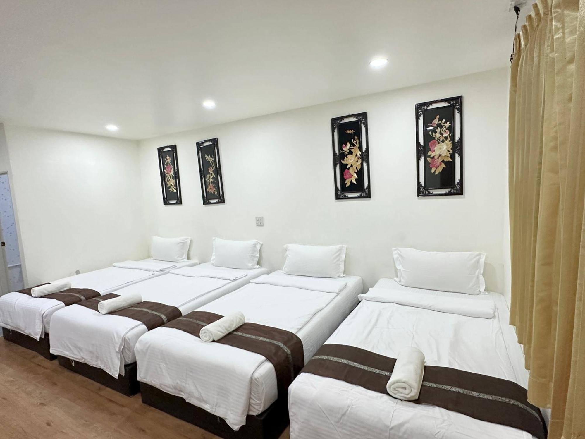 Longzhu Guesthouse Бангкок Екстер'єр фото