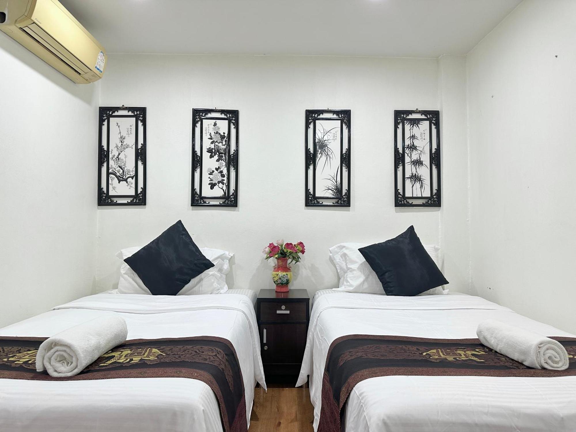 Longzhu Guesthouse Бангкок Екстер'єр фото
